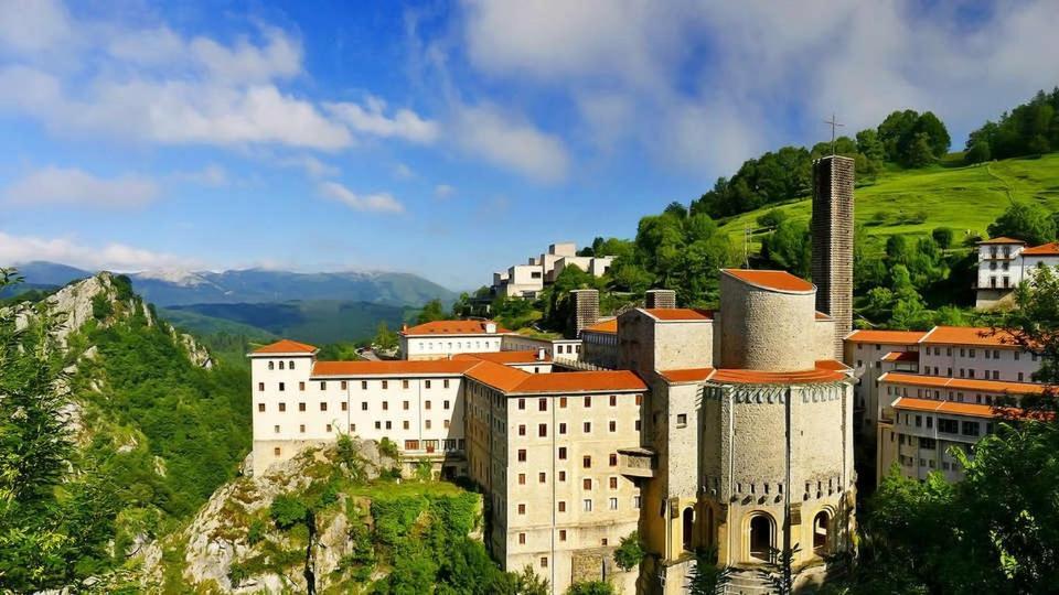 Hotel Loiola Azpeitia Exterior photo